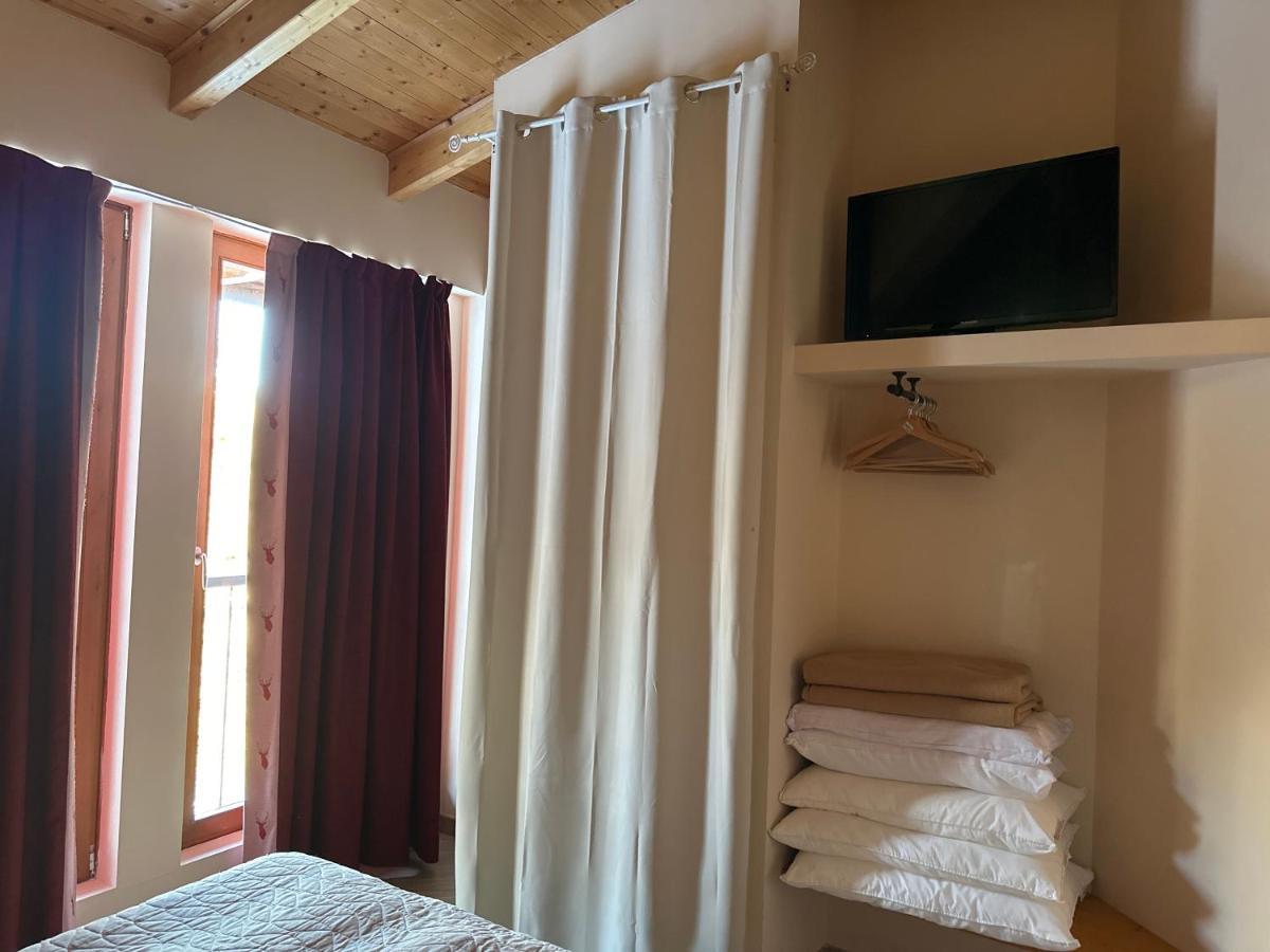 Hotel Chalet Casa Cesana Cesana Torinese Buitenkant foto